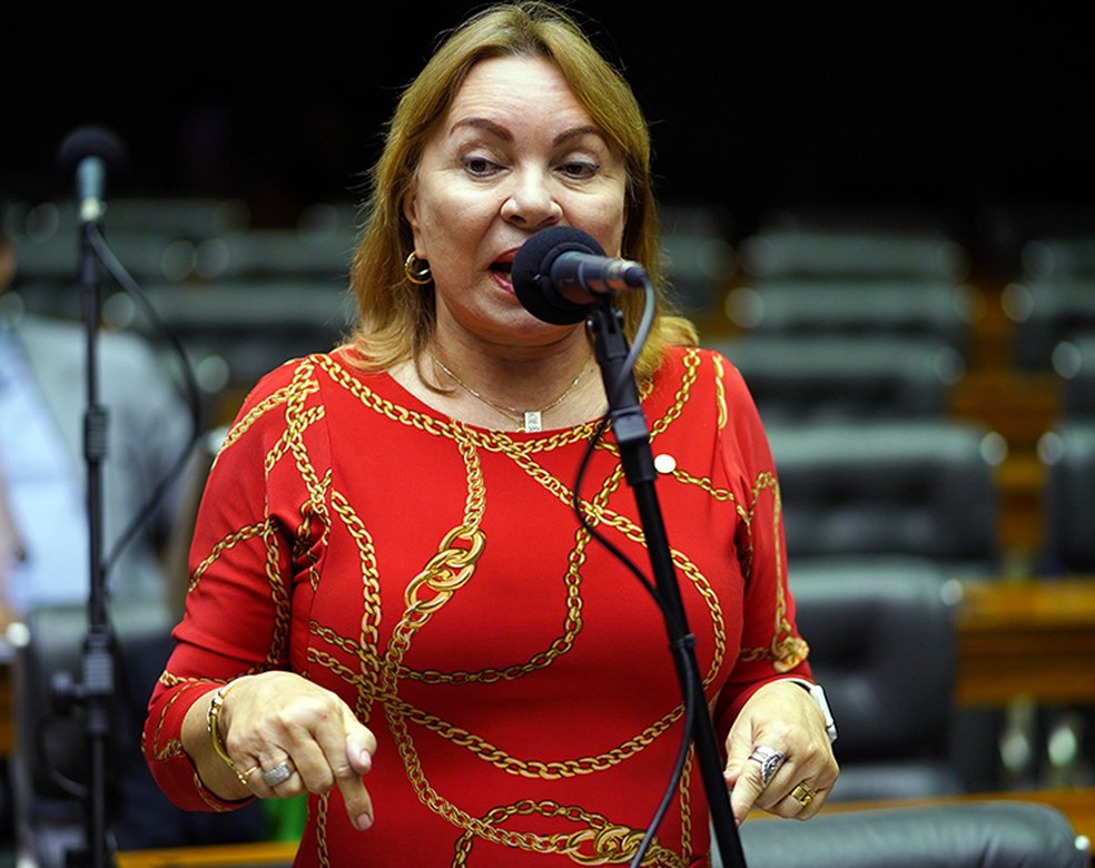 Deputada do MDB-CE é alvo de operação da PF | Política | Valor Econômico