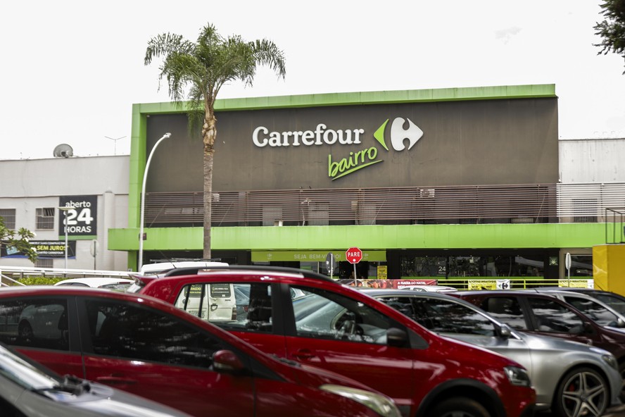 Carrefour Brasil deixa de ser companhia aberta