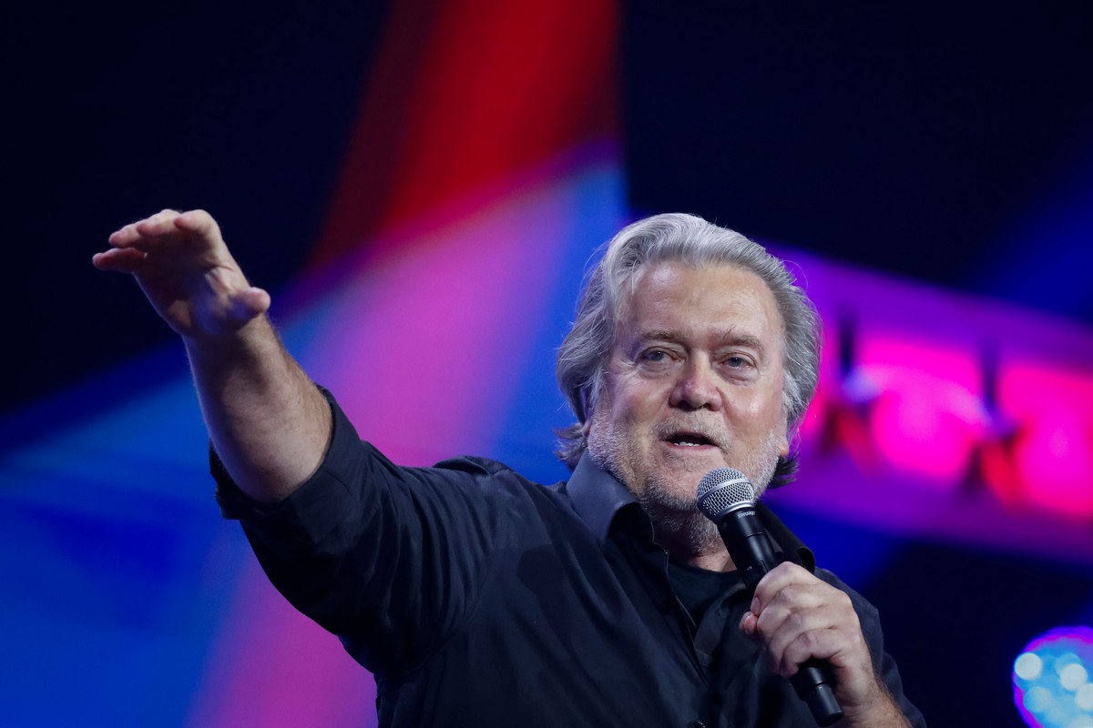 Suprema Corte dos EUA livra Bannon  de nova condenação por desacato