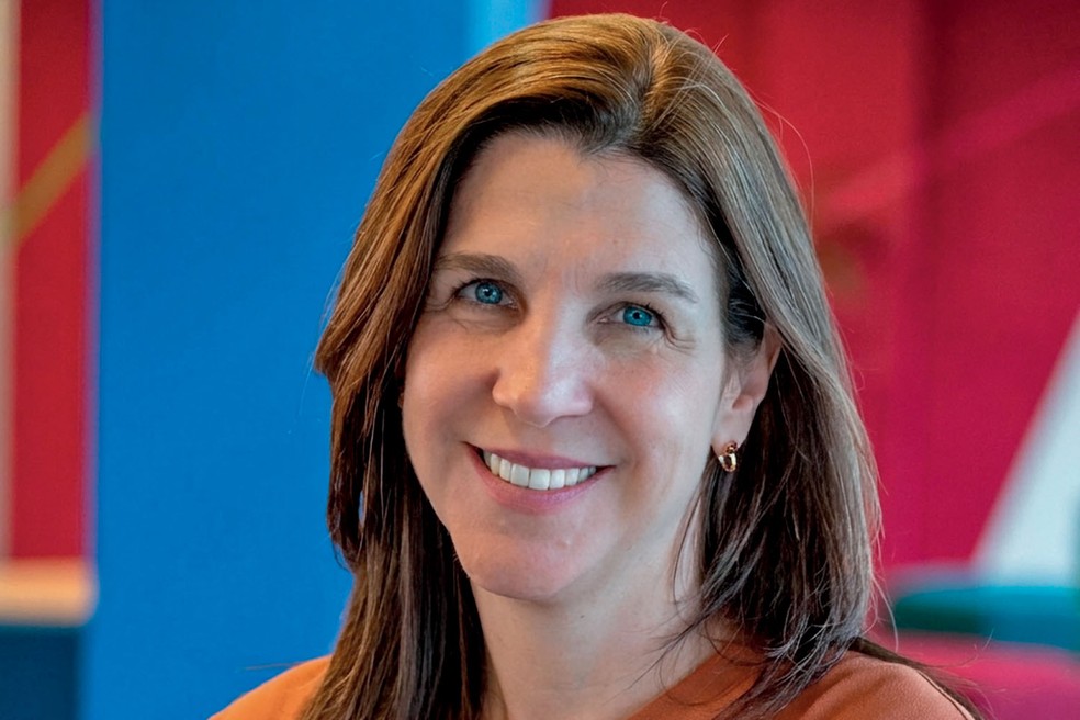 Ligia Izzo, vice-presidente de operações da Divisão Agrícola da Bayer para a America Latina: Caldeira a cavaco de madeira reciclada, com combustível rastreado — Foto: Divulgação