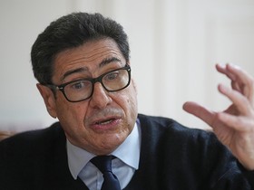 Educação é vital para o crescimento, alerta vencedor do Prêmio Nobel