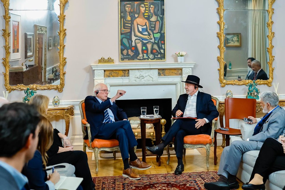 Presidente Luiz Inácio Lula da Silva em audiência com senador Bernie Sanders, em Nova York — Foto: Ricardo Stuckert