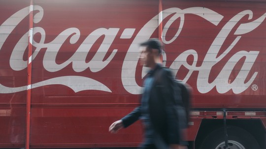 Coca-Cola Femsa tem lucro de US$ 294,2 milhões no 1º trimestre, alta de 27,8%, e destaca Brasil