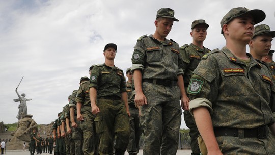 Rússia deve contratar soldados para evitar perda de apoio da população 