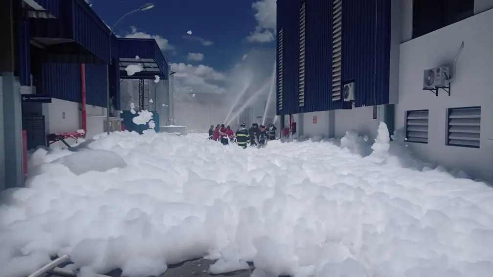 Austrália processa 3M e pede mais de US$ 1,4 bi por contaminação com ‘químicos eternos’