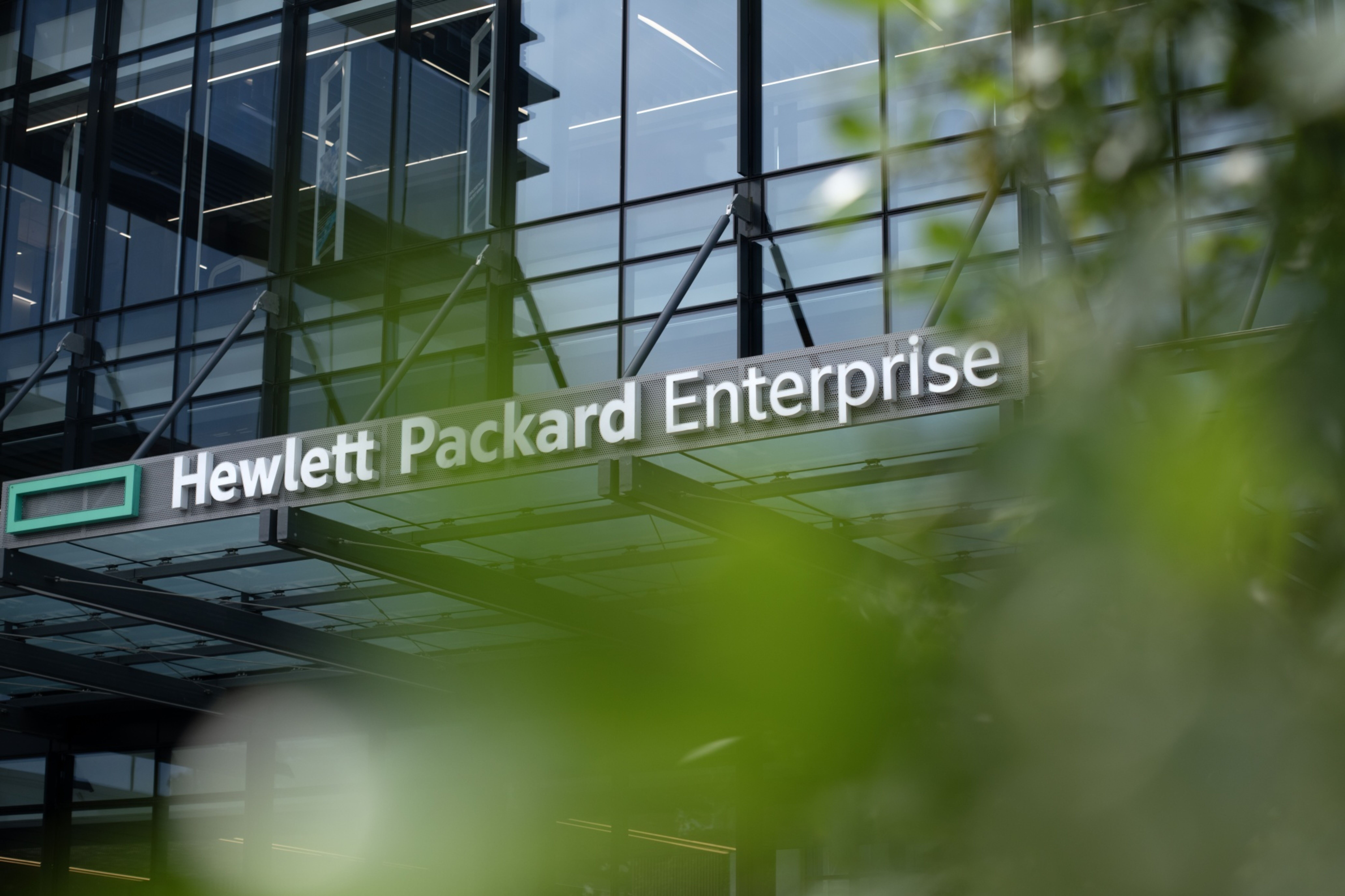 Hewlett Packard Enterprises divulga metas para 2026 abaixo do esperado pelo mercado
