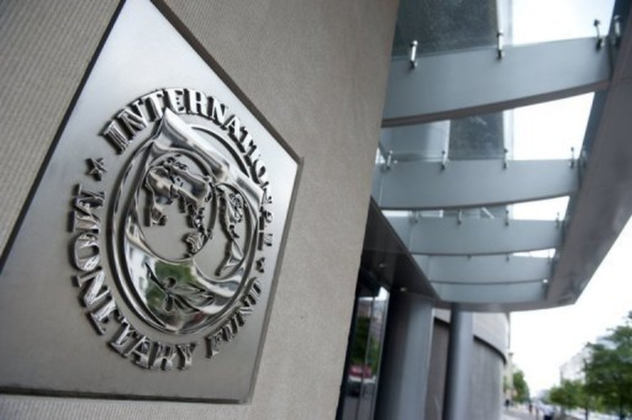 Diretor do FMI elogia pacote econômico de Fernández | Mundo | Valor ...