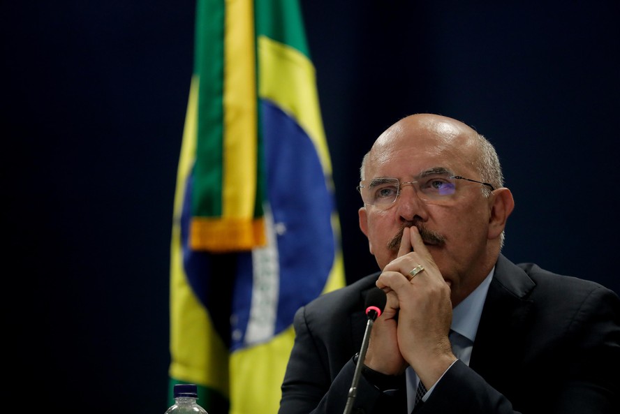 Milton Ribeiro pede demissão do Ministério da Educação | Política ...