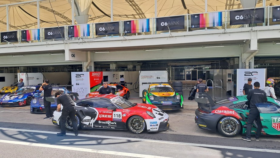 Porsche Cup implementa inteligência artificial para agilizar reparo de  veículos | Empresas | Valor Econômico