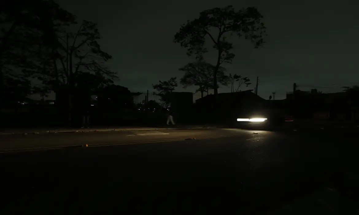 falta-de-luz-sp-08.webp