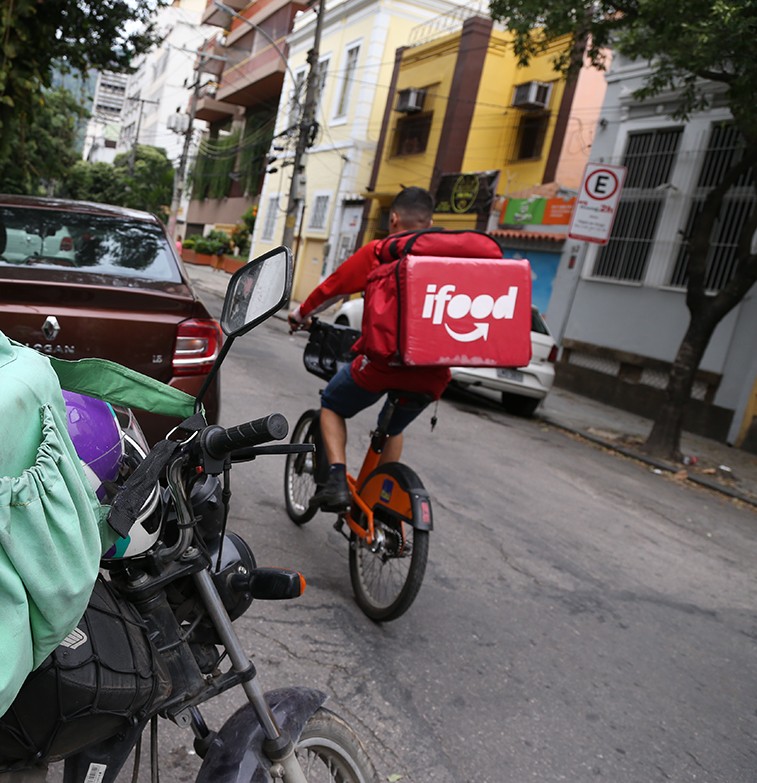 Governo vai abrir processo contra iFood e Keeta por falha em regras de transparência
