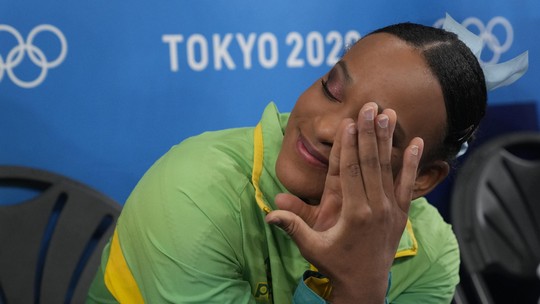 Rebeca Andrade fica em quinto lugar na final do solo nas Olimpíadas de Tóquio