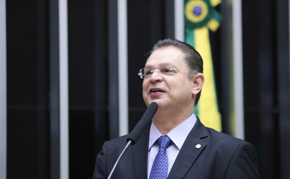 "Não estou preocupado com a decisão do Motta. Ele pode decidir o que ele quiser. Eu entro com obstrução no outro dia", disse Sóstenes Cavalcante, líder do PL na Câmara, sobre a opção de o presidente da Câmara, Hugo Motta, não pautar o requerimento de urgência e o mérito do PL da Anistia  — Foto: Zeca Ribeiro / Câmara dos Deputados