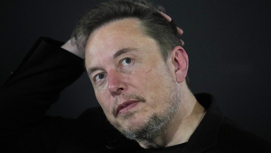 FT: Investidores da Tesla são aconselhados a votar contra pagamento de US$ 56 bi a Musk