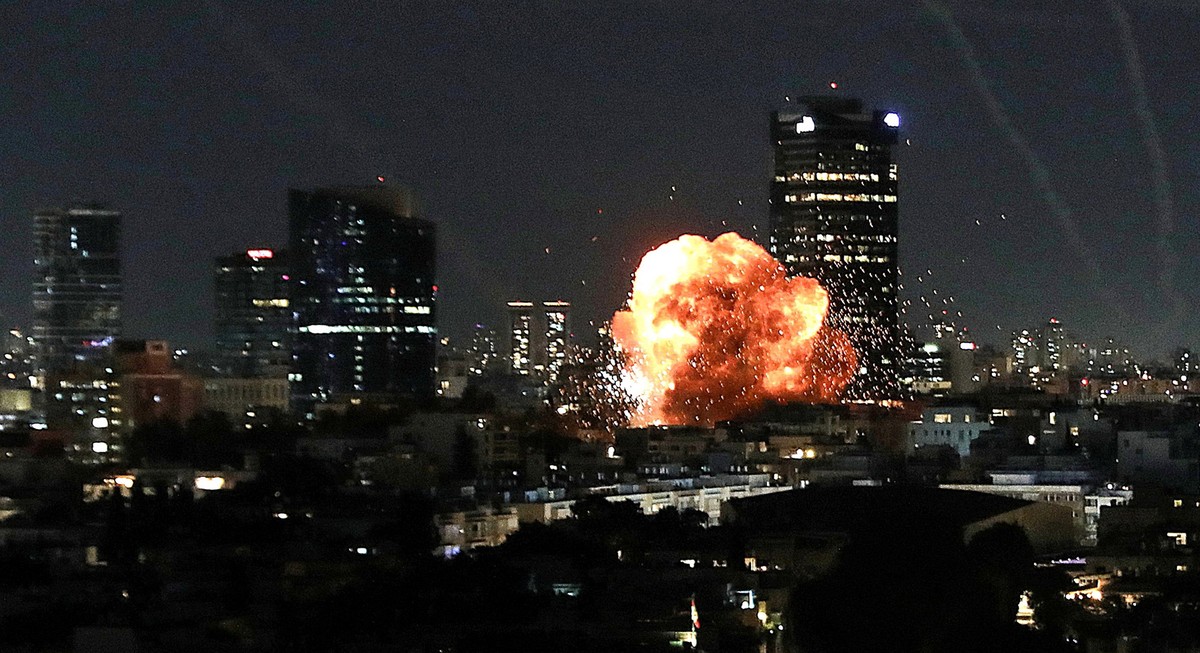 Trump diz em carta para Congresso que guerra com Irã não tem data para acabar | Mundo