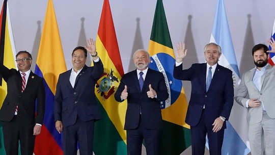 Chile engrossa coro do Uruguai contra declarações de Lula sobre a Venezuela
