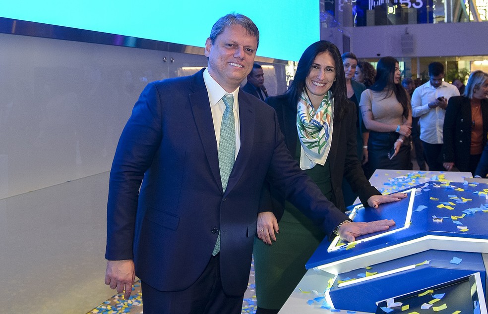 Com a privatização, tarifas serão reduzidas por meio de subsídio do Estado; R$ 10,4 bi arrecadados com oferta irão para projetos de transporte, diz governo — Foto: Francisco Cepeda/Governo do Estado de SP