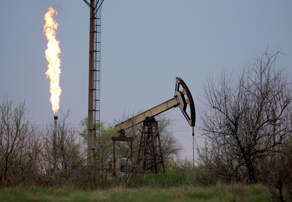 Exploração de petróleo na Rússia — Foto: Andrey Rudakov/Bloomberg