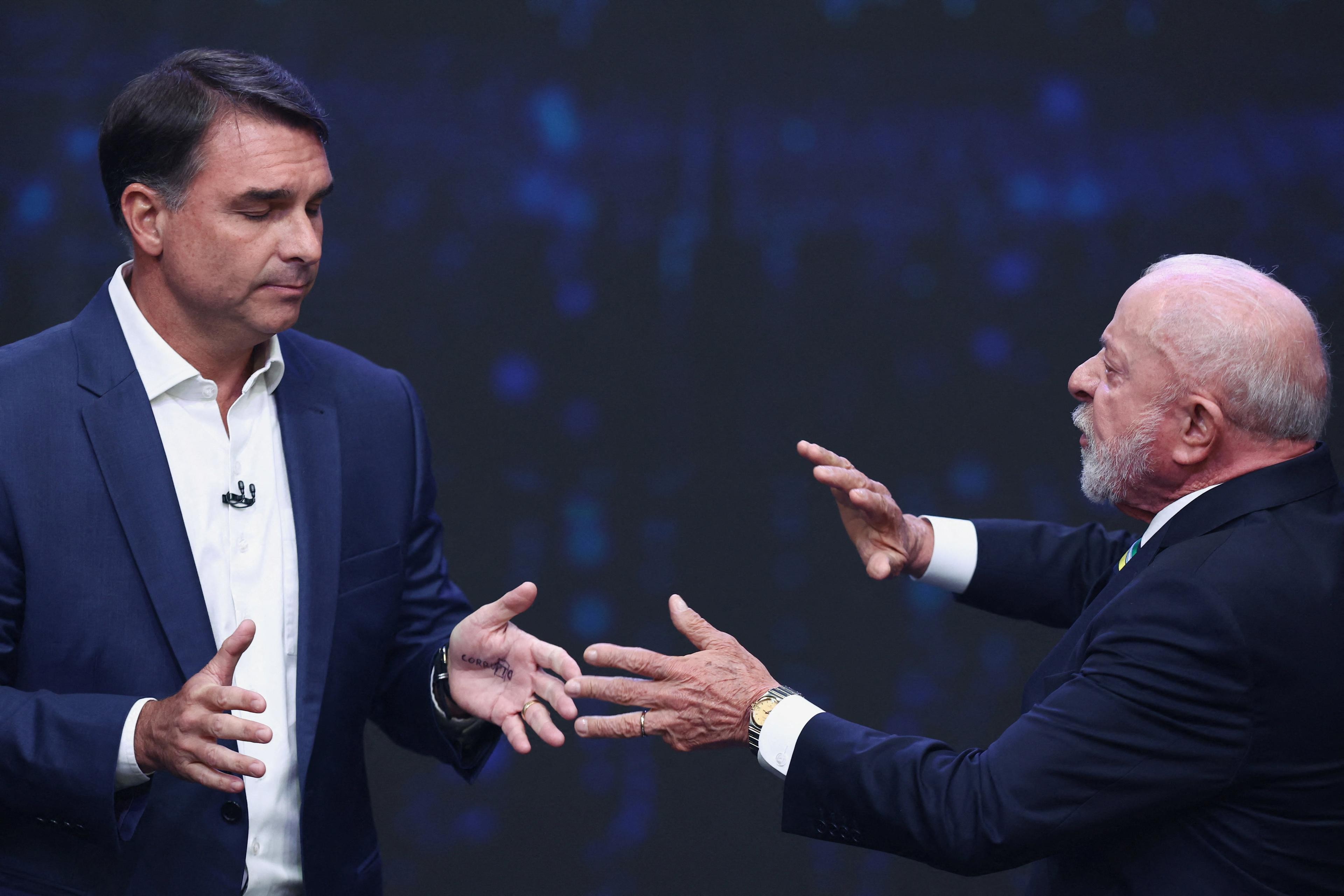 'Tropa do Flávio' e 'Exército do Lula' tentam manipular resultados do Google Trends durante debate na Band - Foto