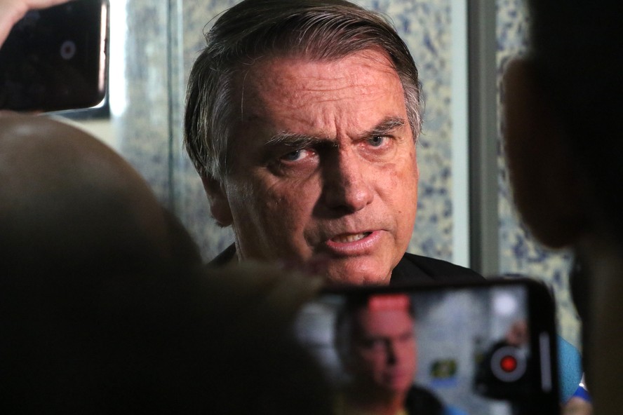 Entenda o que motivou a operação contra Bolsonaro e aliados e quem são ...