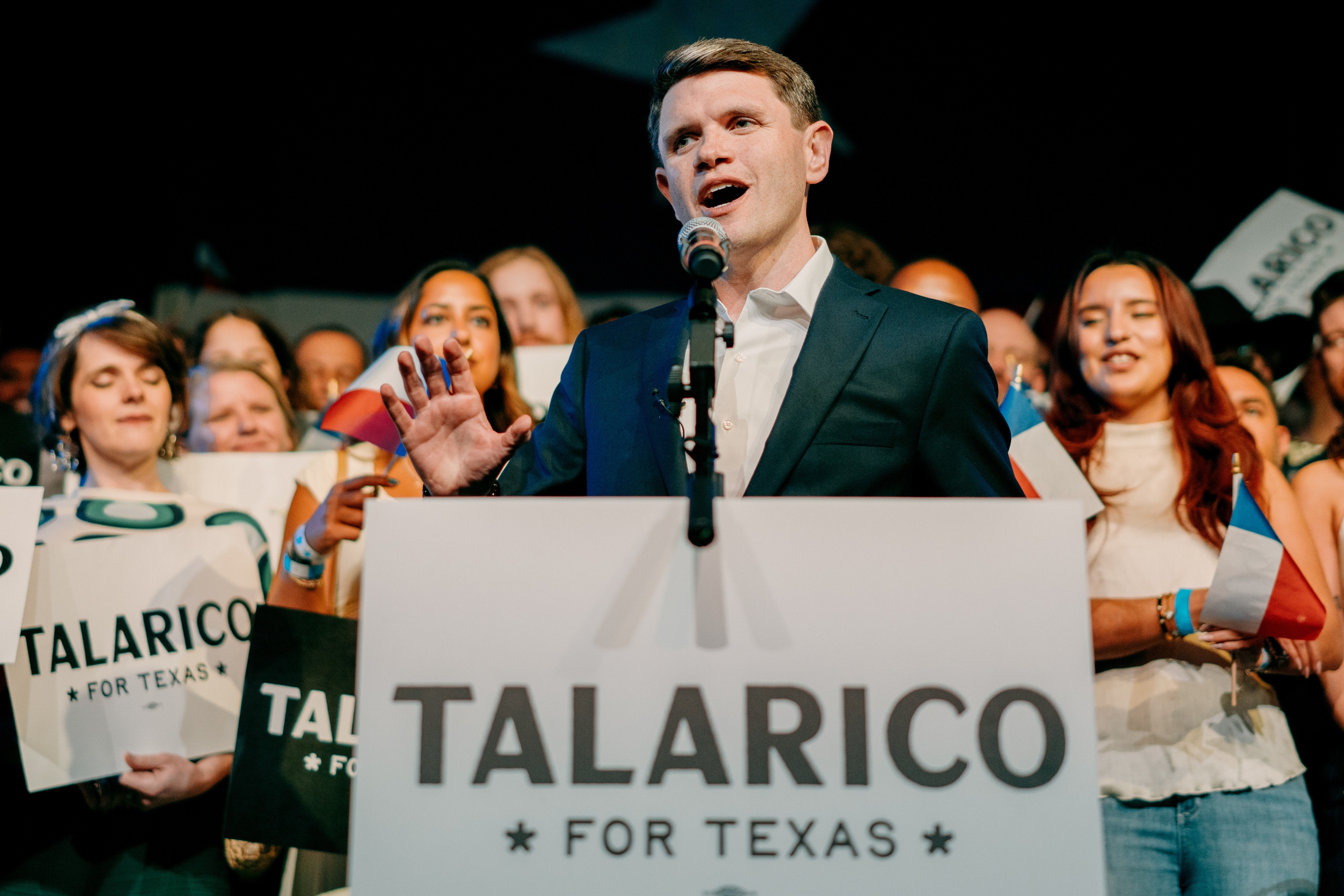 Vitória de Paxton no Texas cria riscos para Trump e Partido Republicano