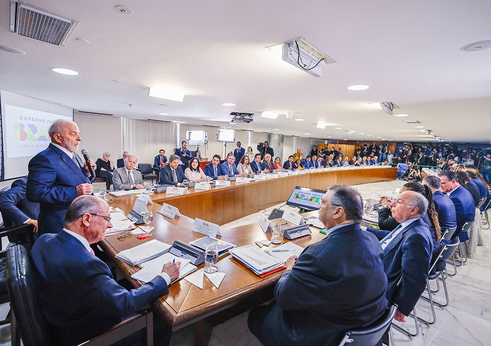 Lula cobra ministros por mais entregas e defesa do governo — Foto: Ricardo Stuckert/PR