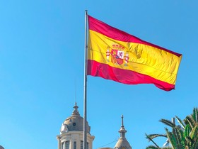 Espanha anuncia a retirada de embaixadora na Argentina