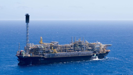 Petrobras inicia contratação de embarcações para logística de exploração e produção