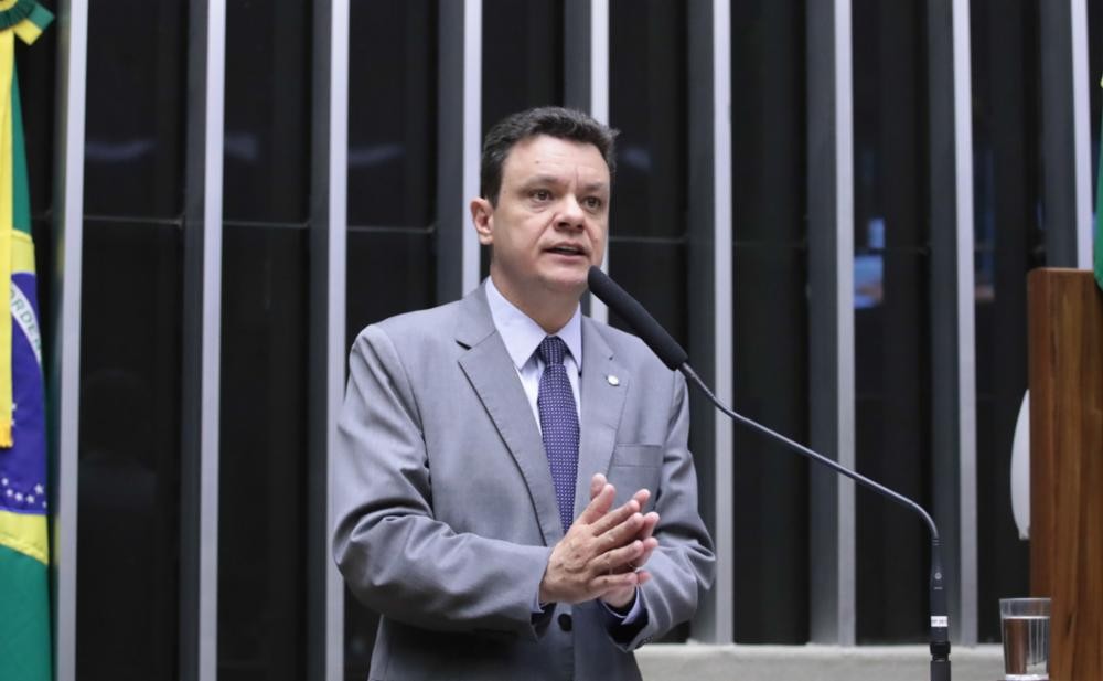 Senado confirma indicação do deputado Odair Cunha para o TCU