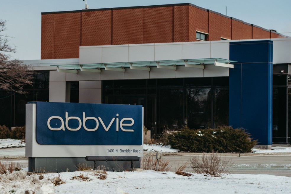 O acordo de três anos concede à AbbVie uma “isenção de tarifas e de futuras imposições de preços”, de acordo com o comunicado — Foto: Jamie Kelter Davis/Bloomberg