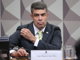 Defesa de ex-ajudante de ordens de Bolsonaro propõe acordo para se livrar de condenação em caso da vacina