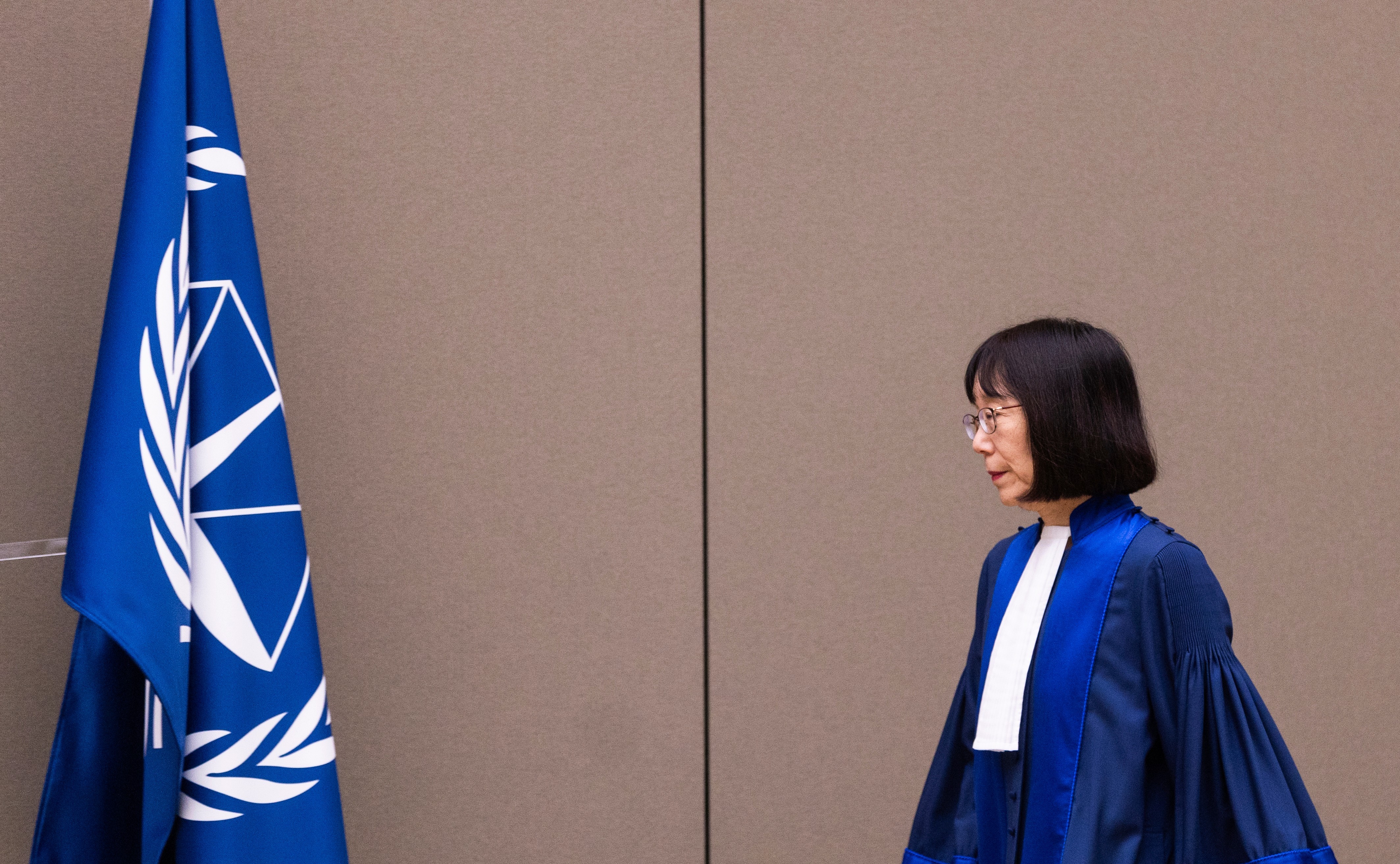 União Europeia e Japão criticam EUA por sanções contra TPI - QTU Questões do Universo