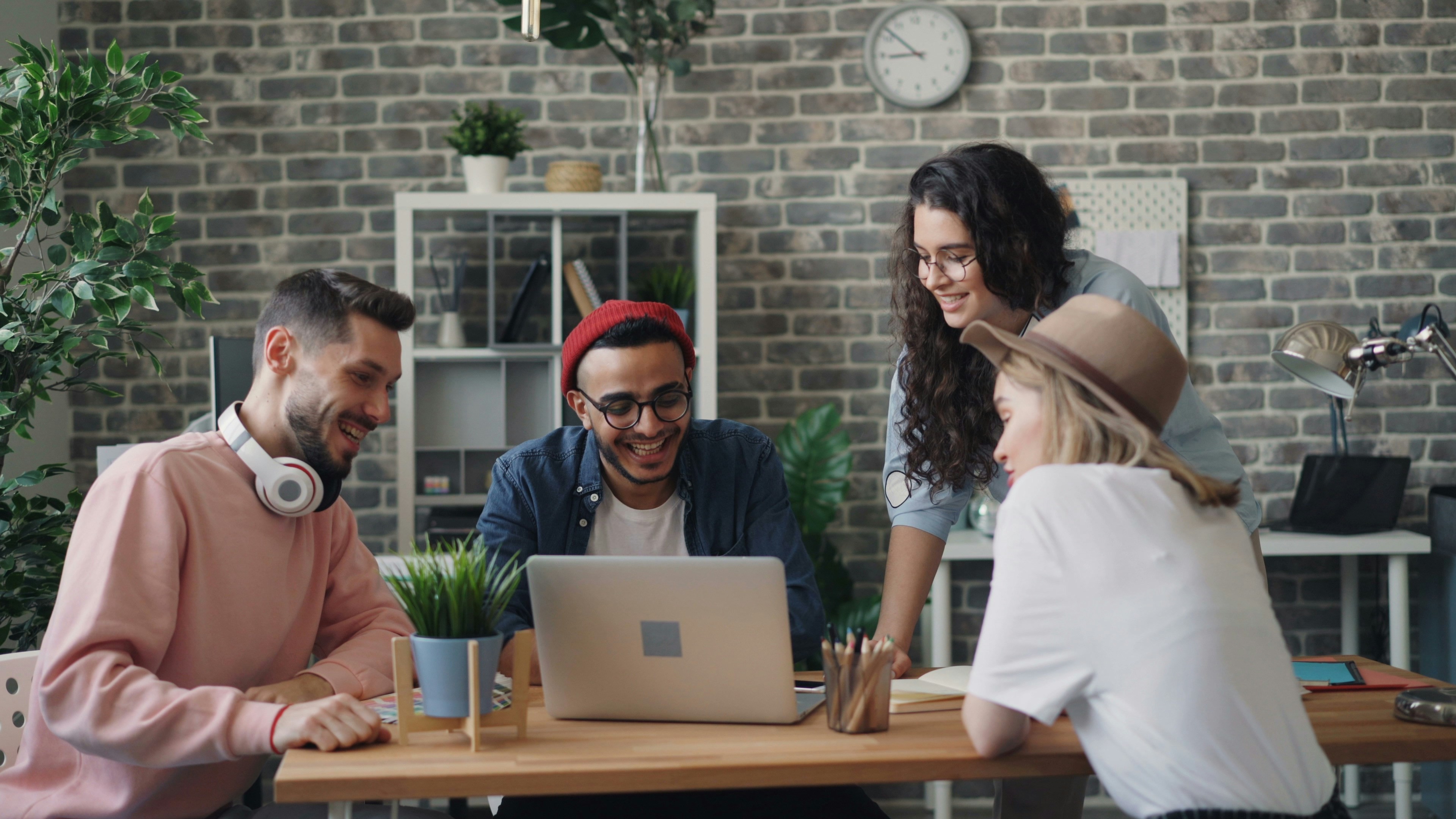 Empresas abrem inscrições para programas de trainee pelo Brasil