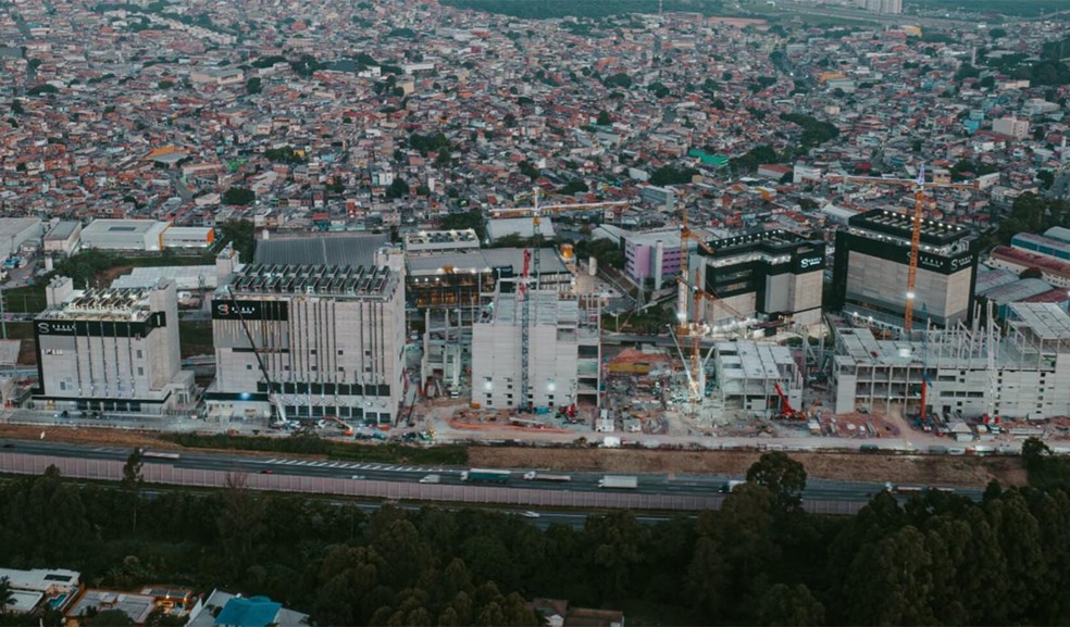 Centro de processamento de dados da Scala Data Centers localizado em Tamboré (SP), que utiliza energia proveniente de fonte 100% renovável — Foto: Divulgação