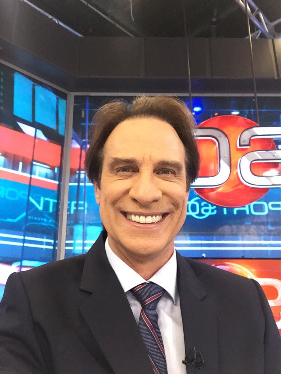 Maurício Volpato, ex-jogador da Seleção Brasileira de Vôlei, conhecido como Maurício Jahu, atualmente apresentador de TV — Foto: Reprodução/X