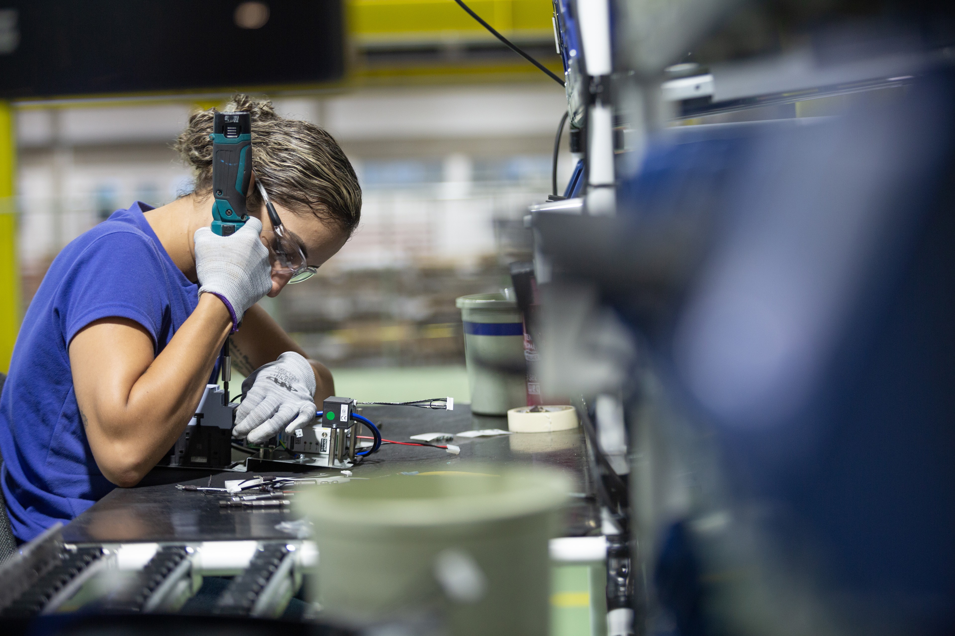 WEG fecha acordo para aquisição de fatia restante na V2COM