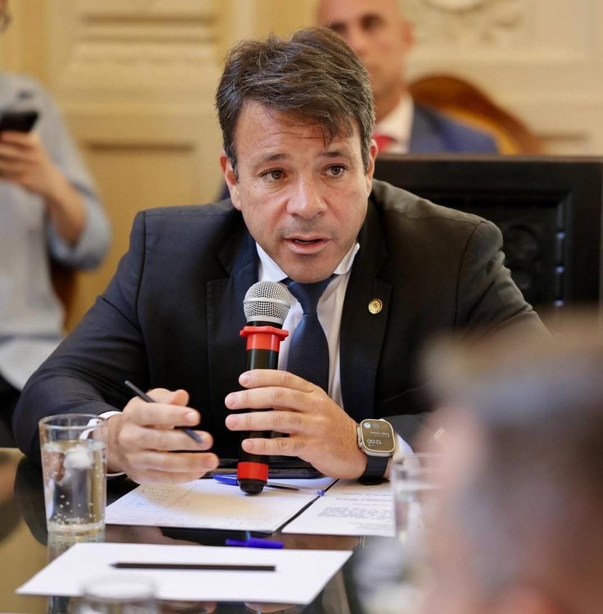 Vereadores do Rio aprovam proposta para armar guarda municipal