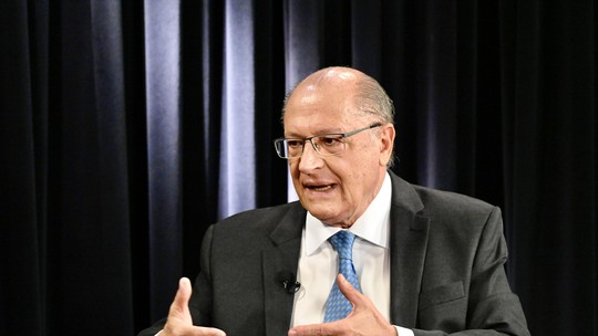 Alckmin defende retirada de conteúdo local do petróleo de projeto do Mover