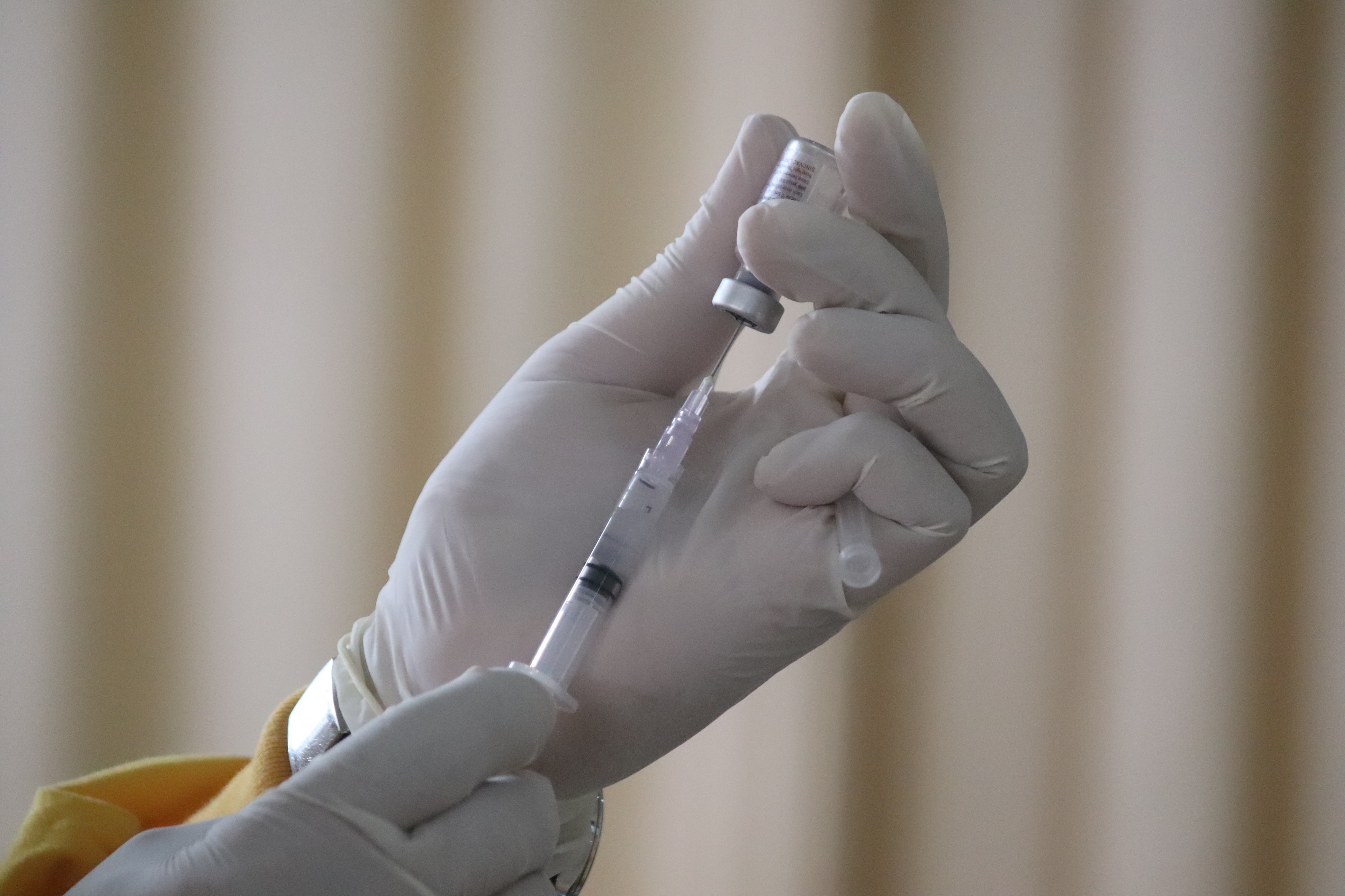 EUA aprovam novas vacinas contra covid da Pfizer, Moderna e Novavax