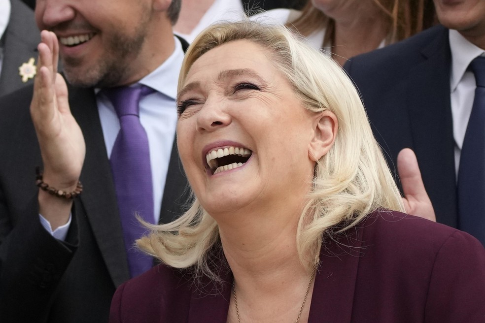 Marine Le Pen, do Parlamento Europeu — Foto: Christophe Ena/AP
