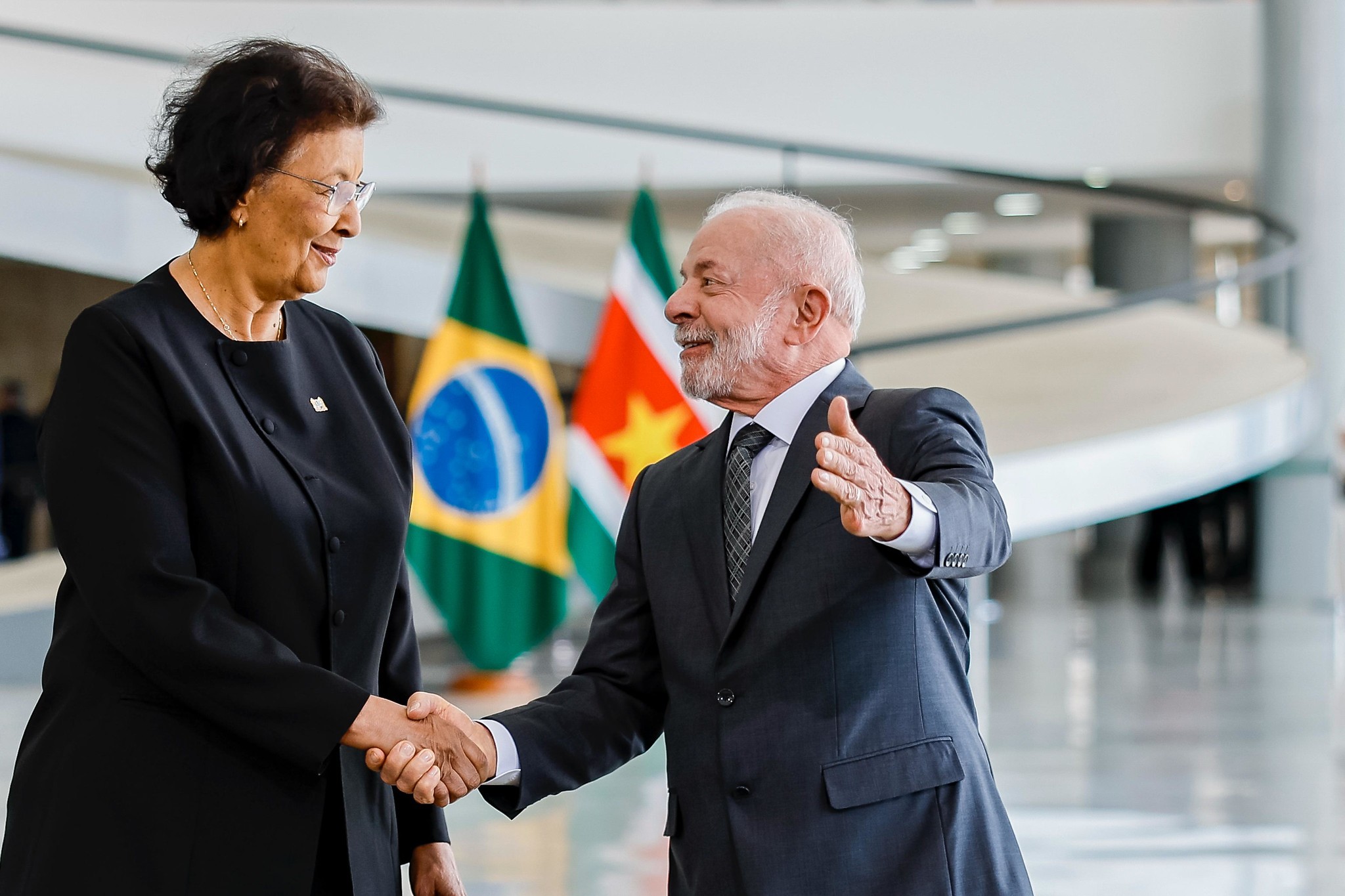 Lula passa por novas sessões de radioterapia no couro cabeludo