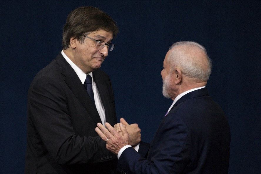 Após recondução à PGR, Gonet agradece a Lula pela confiança e renova compromisso com a Justiça | Política | Valor Econômico