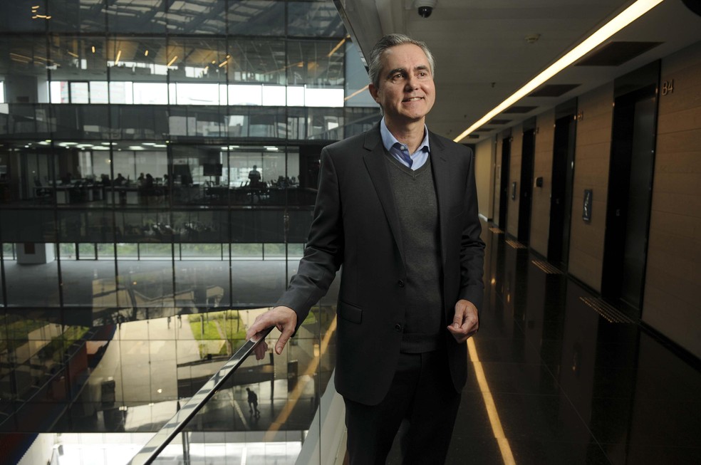 Marcos Weigt, da tesouraria do Travelex, vê real beneficiado caso BC volte a elevar a Selic — Foto: Silvia Zamboni/Valor