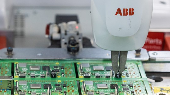 ABB compra participação em unidade da Mitsubishi por US$ 495 milhões ABB compra participação em unidade da Mitsubishi por US$ 495 milhões