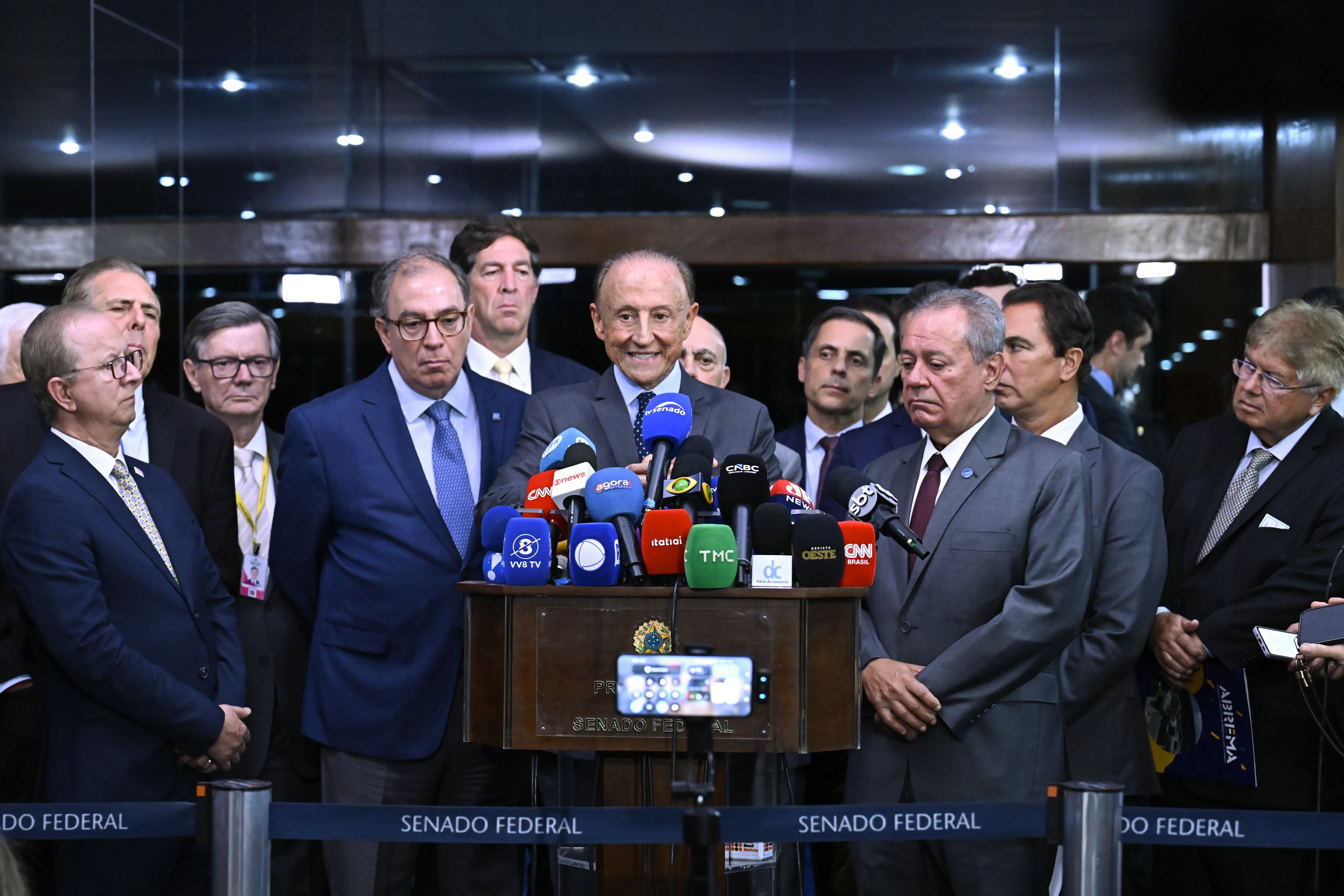 Setor produtivo pede a Alcolumbre mais tempo para debater fim da 6x1 e critica proposta