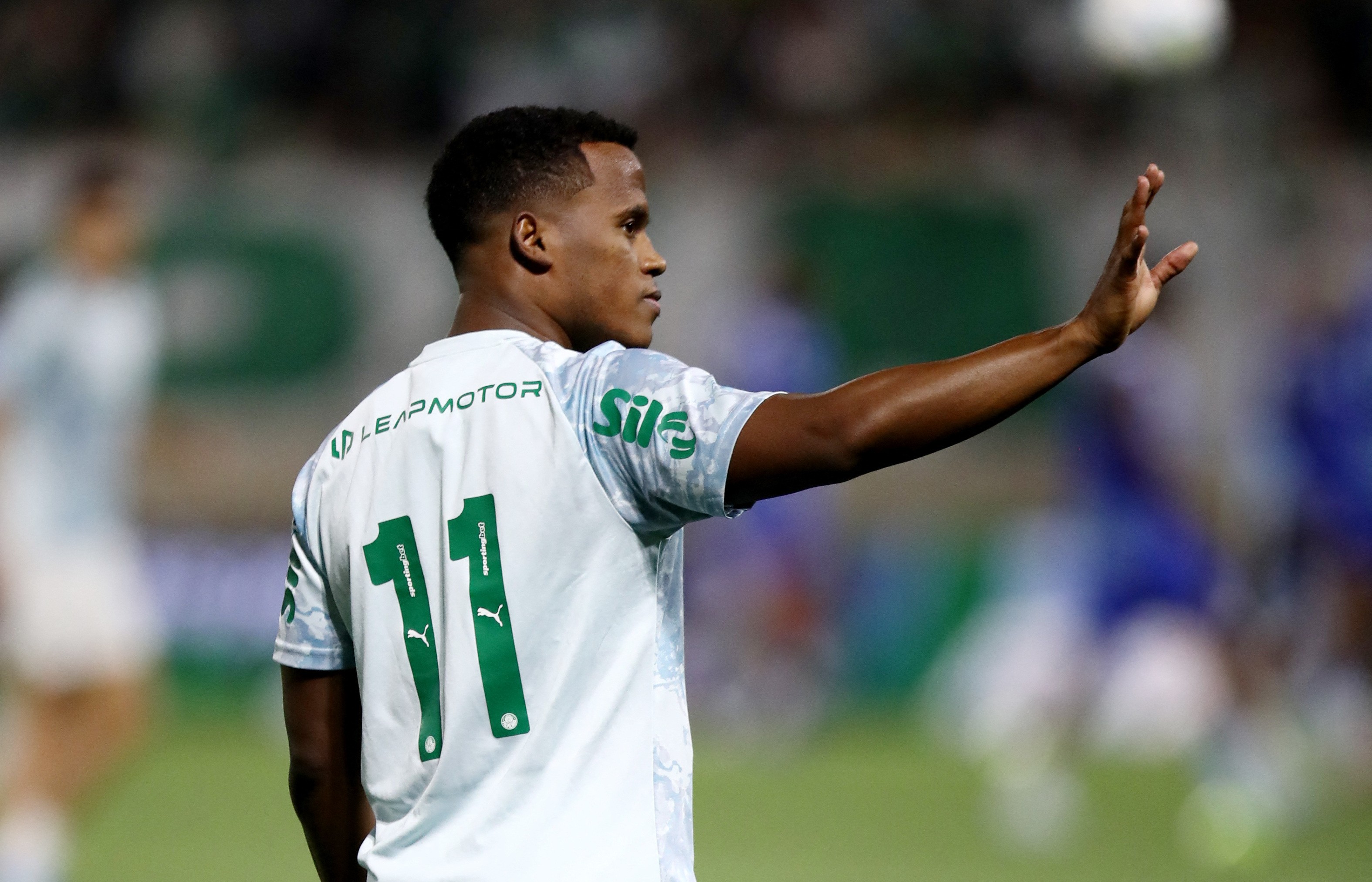 Por que a Copa de 2026 terá recorde de jogadores 'gringos' que atuam no Brasil