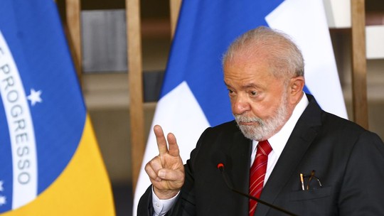 Lula cobra rapidez de ministros em nomeações