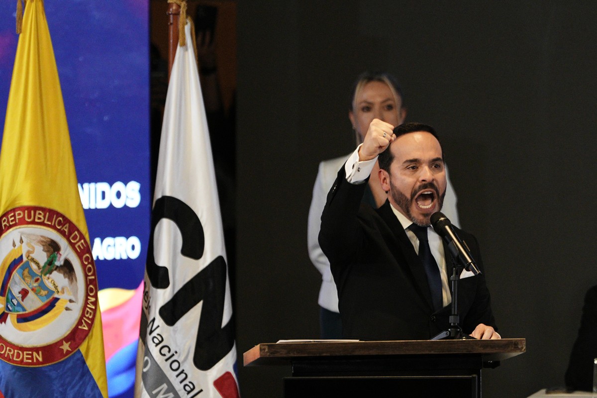 Presidente eleito da Colômbia, Espriella busca refinanciamento da dívida pública | Mundo