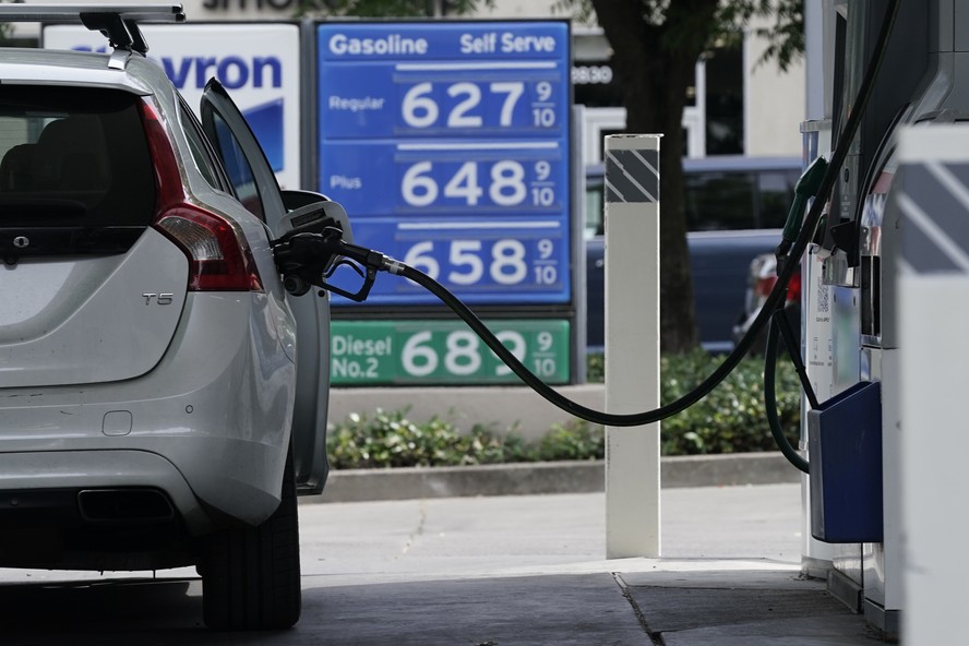 Análise: PEC dos Combustíveis dificulta o trabalho do Banco Central para baixar a inflação