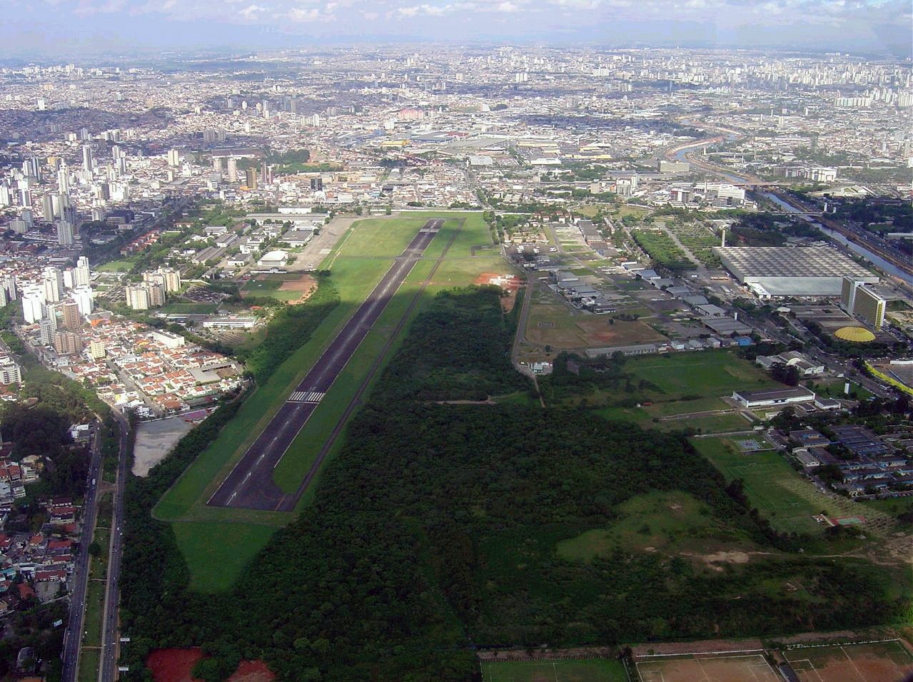 Construções a até 20 km do Campo de Marte precisarão de aval da Aeronáutica